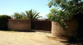 Parcela Urbana con Casa y Piscina, Buin.